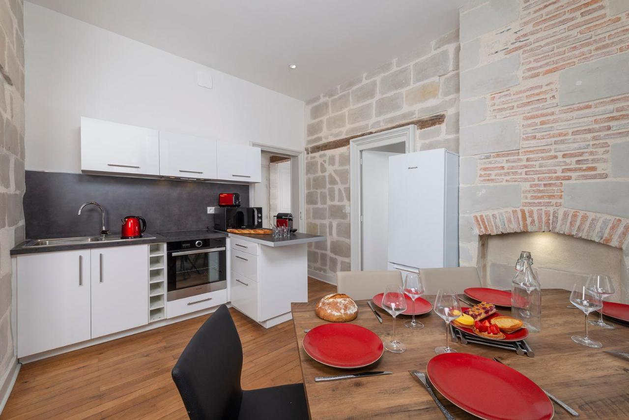 Appartements Lumineux Et Charmants En Coeur De Ville Анже Екстериор снимка