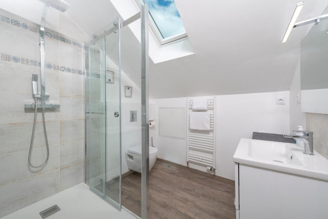 Appartements Lumineux Et Charmants En Coeur De Ville Анже Екстериор снимка