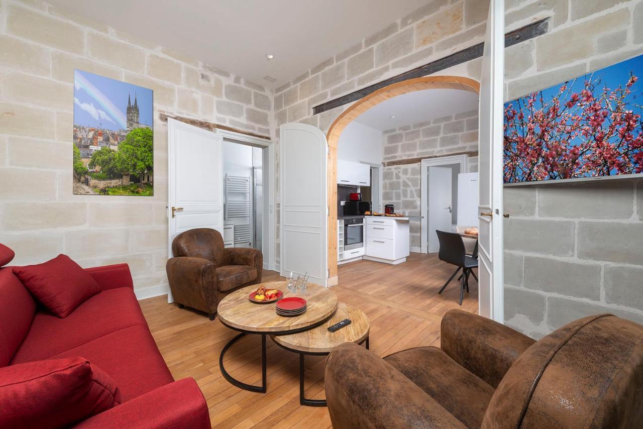 Appartements Lumineux Et Charmants En Coeur De Ville Анже Екстериор снимка