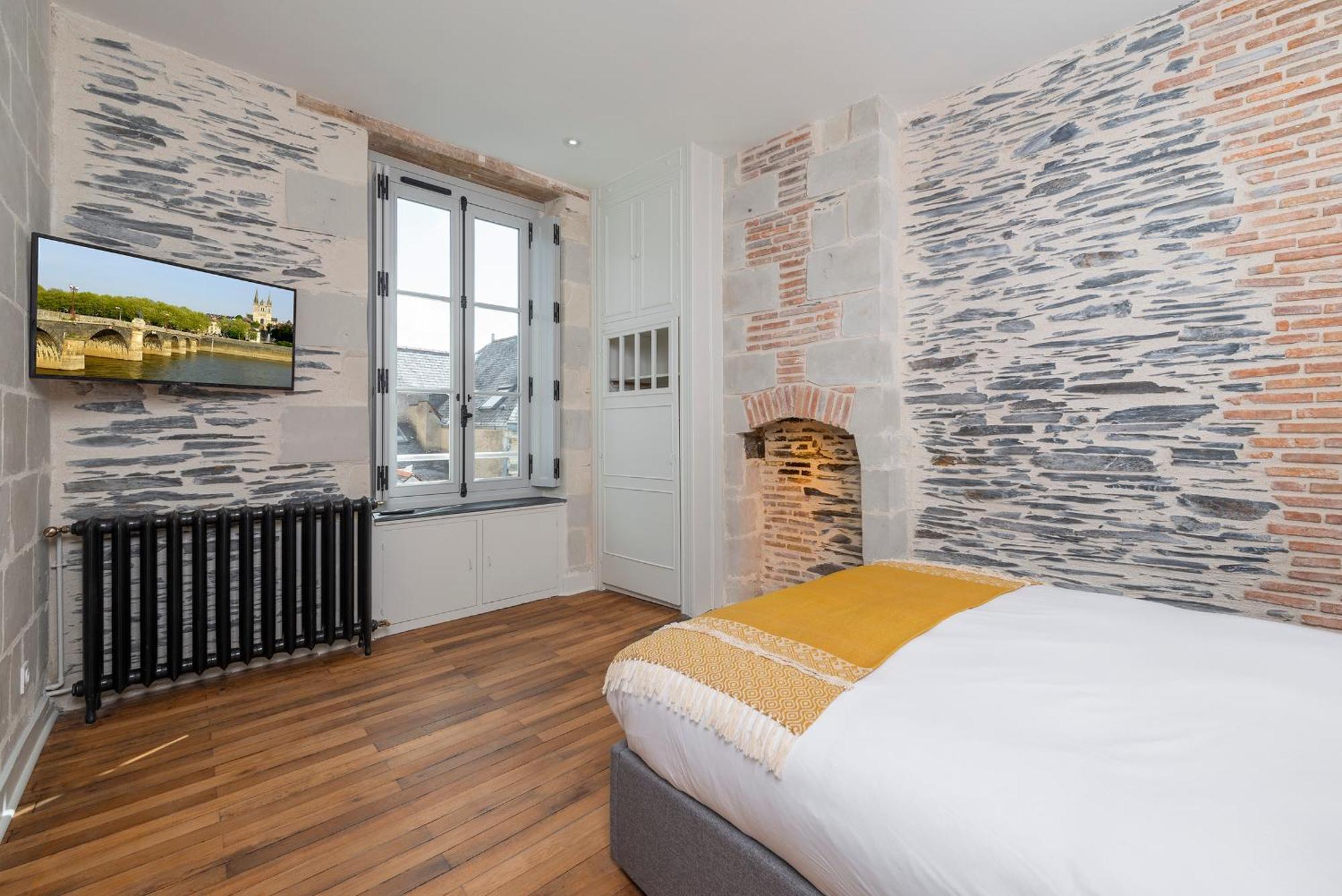 Appartements Lumineux Et Charmants En Coeur De Ville Анже Стая снимка